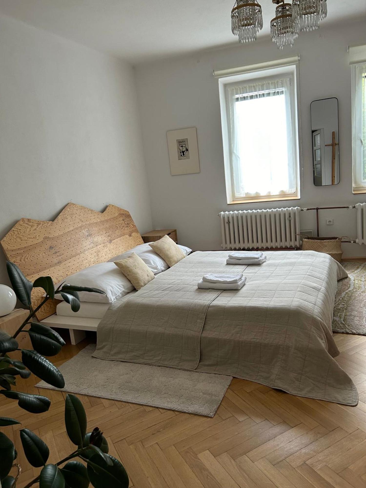 Prostorny U Centra Zlina S Atmosferou Venkova Zlín